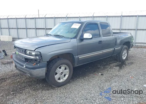 2002 Chevrolet Silverado 1500 Lt z USA, uszkodzony, nr VIN 2GCEK19T521350119